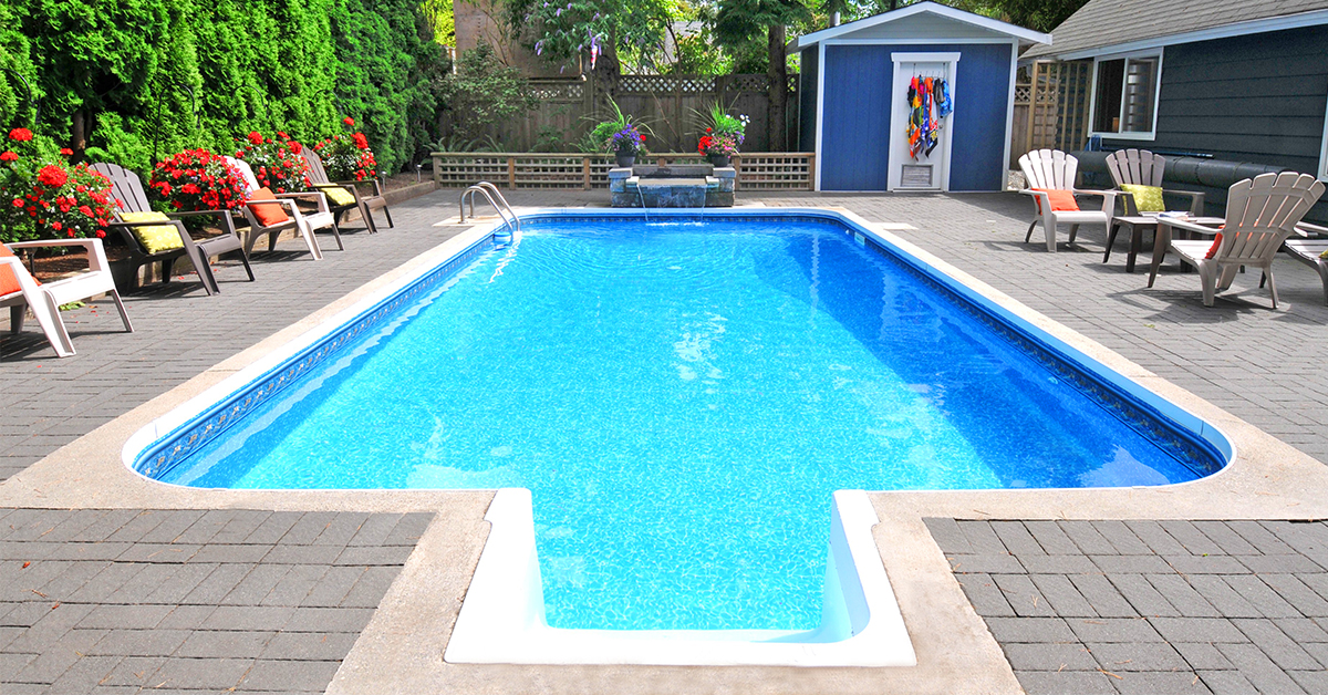 Understanding Gelcoat Surfaces In Fiberglass Pools